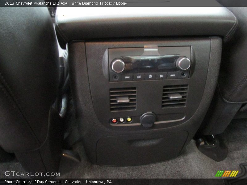 White Diamond Tricoat / Ebony 2013 Chevrolet Avalanche LTZ 4x4