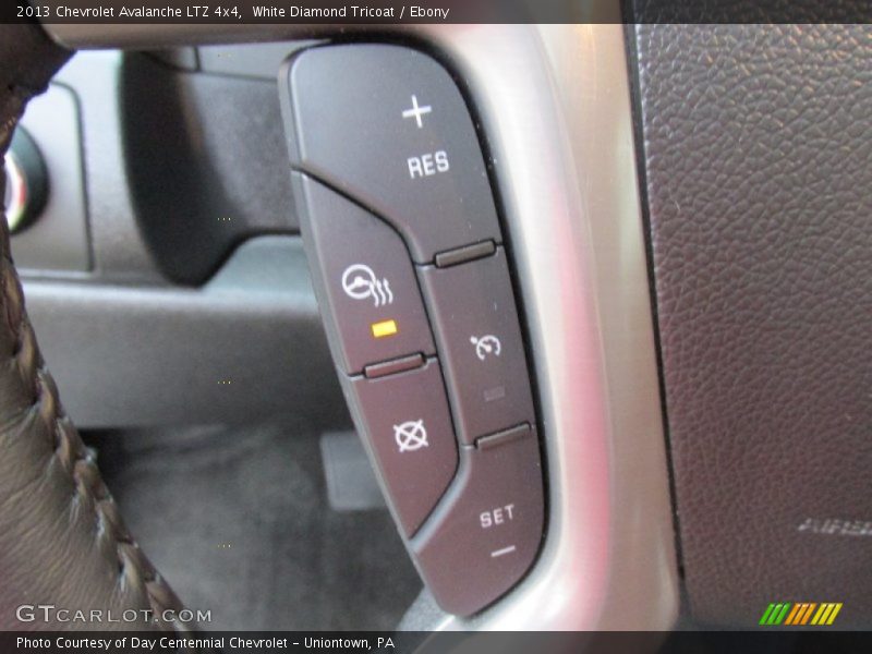 White Diamond Tricoat / Ebony 2013 Chevrolet Avalanche LTZ 4x4