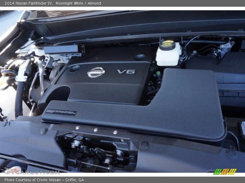 Moonlight White / Almond 2014 Nissan Pathfinder SV