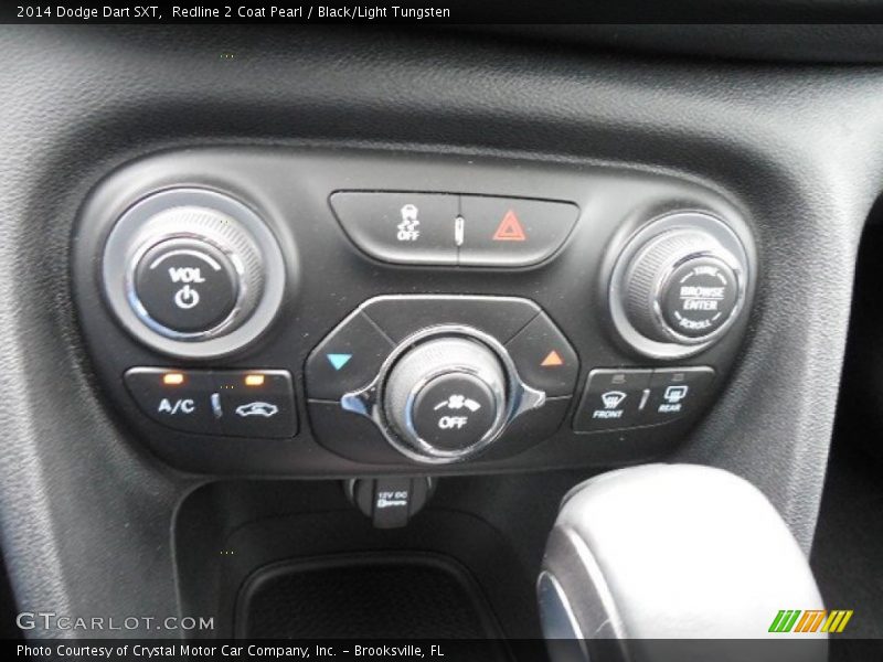 Redline 2 Coat Pearl / Black/Light Tungsten 2014 Dodge Dart SXT