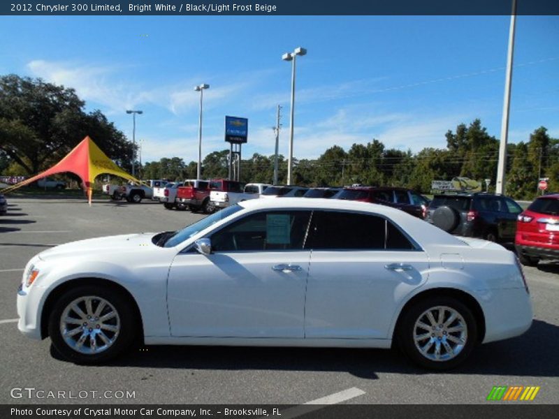 Bright White / Black/Light Frost Beige 2012 Chrysler 300 Limited