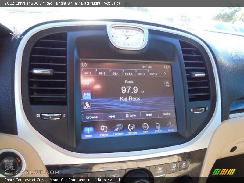 Bright White / Black/Light Frost Beige 2012 Chrysler 300 Limited