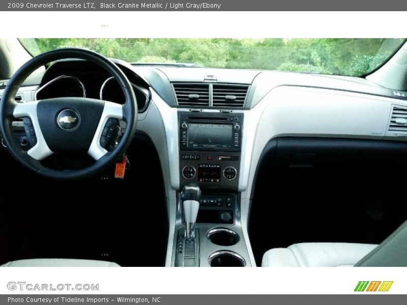 Black Granite Metallic / Light Gray/Ebony 2009 Chevrolet Traverse LTZ