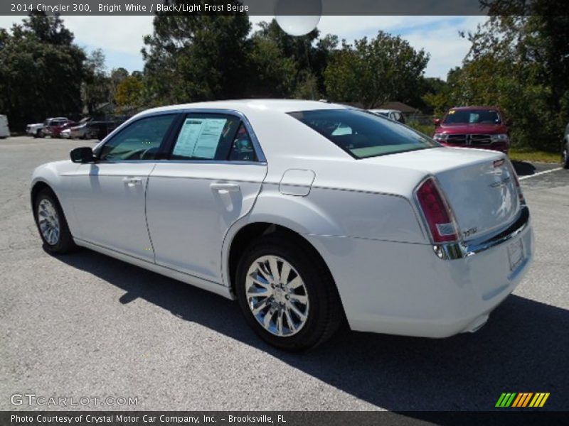 Bright White / Black/Light Frost Beige 2014 Chrysler 300