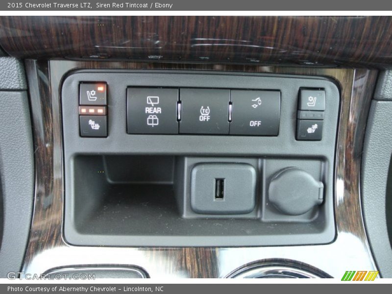 Siren Red Tintcoat / Ebony 2015 Chevrolet Traverse LTZ