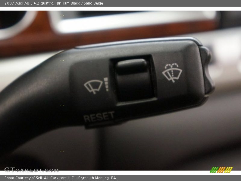 Brilliant Black / Sand Beige 2007 Audi A8 L 4.2 quattro