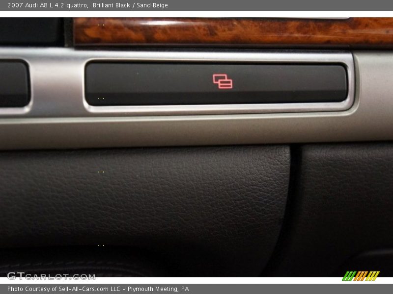 Brilliant Black / Sand Beige 2007 Audi A8 L 4.2 quattro