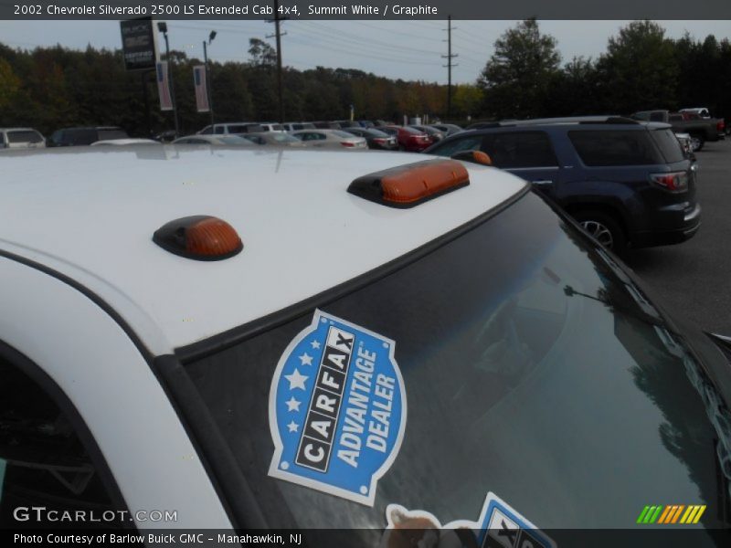 Summit White / Graphite 2002 Chevrolet Silverado 2500 LS Extended Cab 4x4