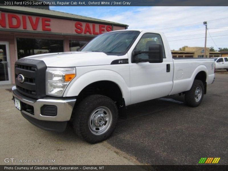 Oxford White / Steel Gray 2011 Ford F250 Super Duty XL Regular Cab 4x4