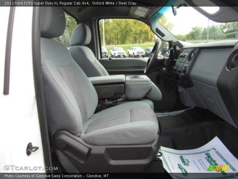 Oxford White / Steel Gray 2011 Ford F250 Super Duty XL Regular Cab 4x4
