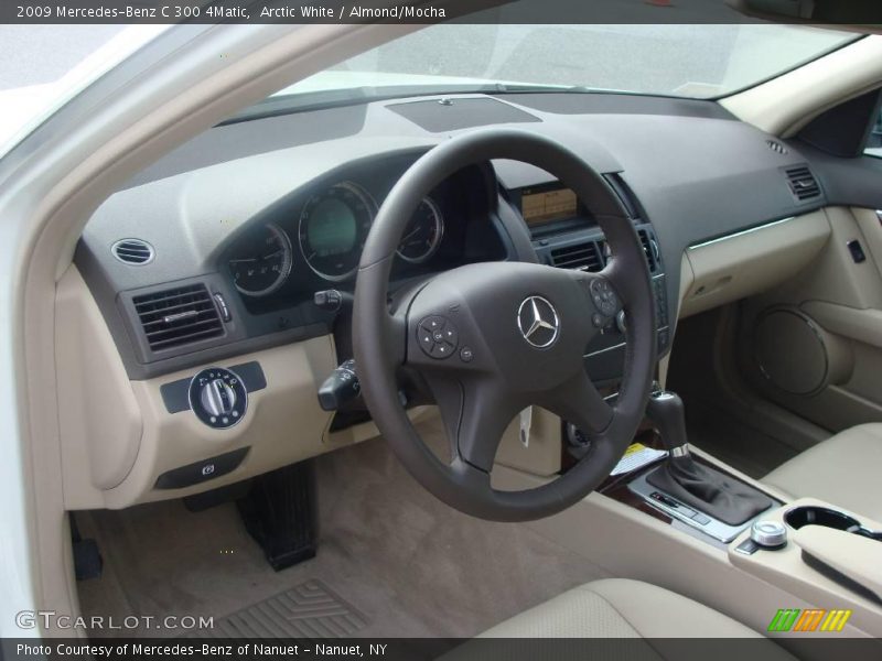 Arctic White / Almond/Mocha 2009 Mercedes-Benz C 300 4Matic