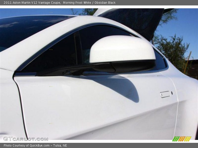 Morning Frost White / Obsidian Black 2011 Aston Martin V12 Vantage Coupe