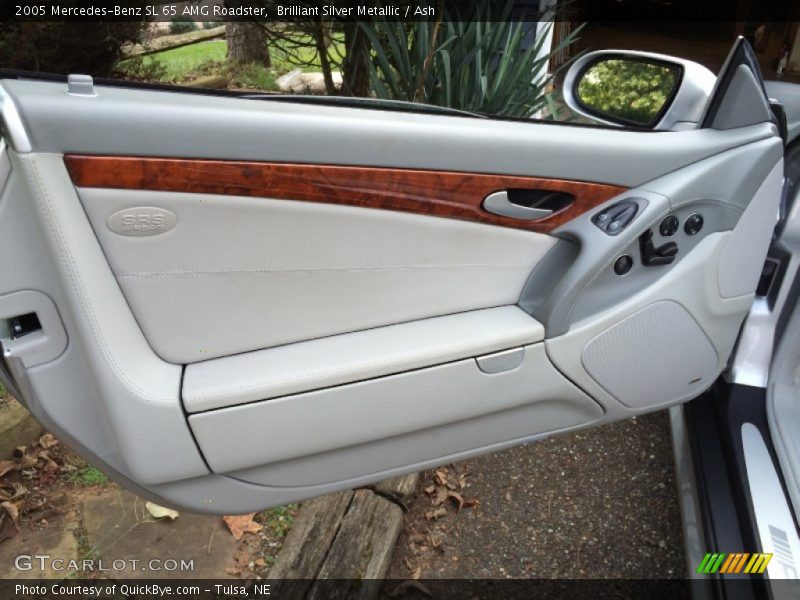 Door Panel of 2005 SL 65 AMG Roadster