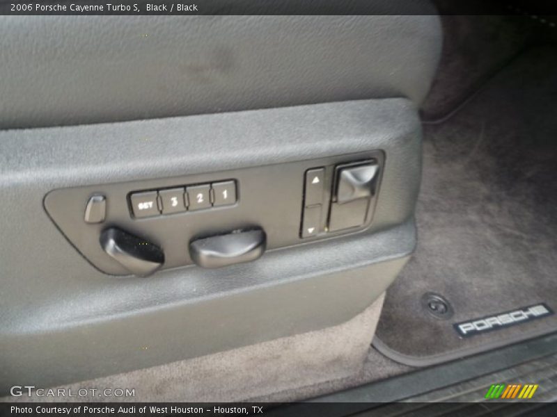 Black / Black 2006 Porsche Cayenne Turbo S