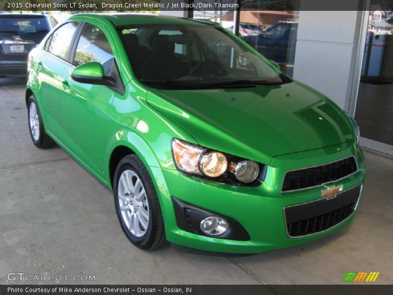 Front 3/4 View of 2015 Sonic LT Sedan