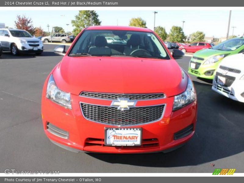 Red Hot / Jet Black/Medium Titanium 2014 Chevrolet Cruze LS