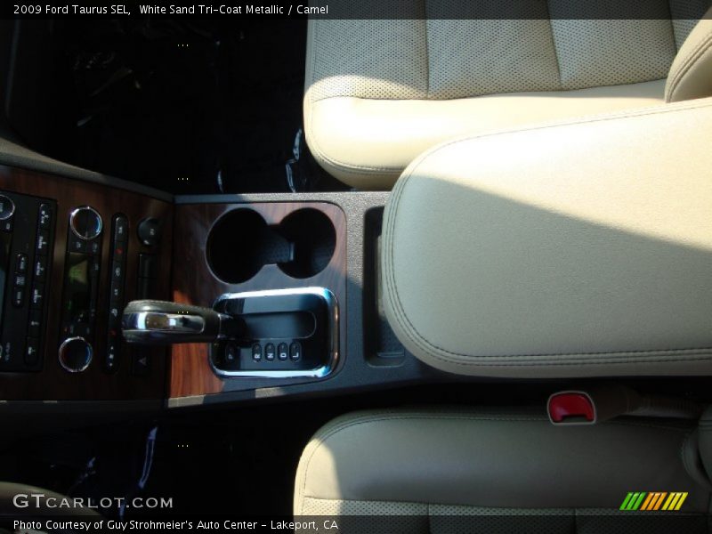 White Sand Tri-Coat Metallic / Camel 2009 Ford Taurus SEL