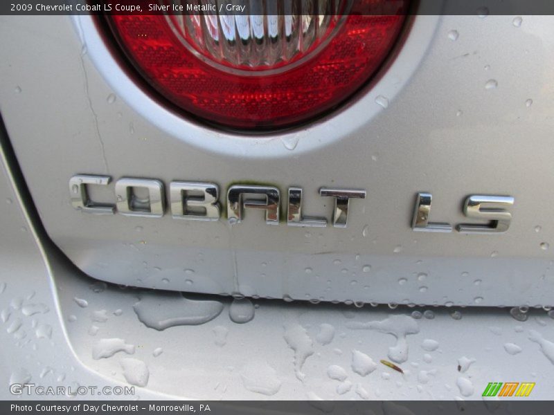 Silver Ice Metallic / Gray 2009 Chevrolet Cobalt LS Coupe