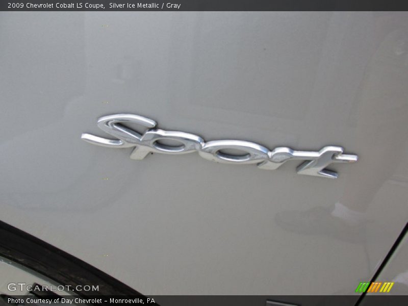 Silver Ice Metallic / Gray 2009 Chevrolet Cobalt LS Coupe