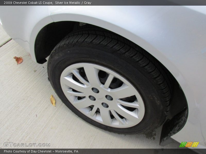 Silver Ice Metallic / Gray 2009 Chevrolet Cobalt LS Coupe