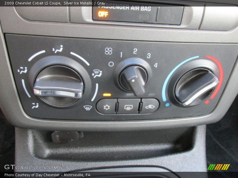 Silver Ice Metallic / Gray 2009 Chevrolet Cobalt LS Coupe