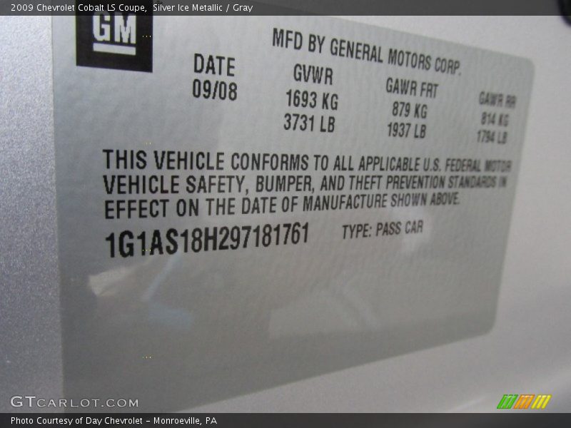 Silver Ice Metallic / Gray 2009 Chevrolet Cobalt LS Coupe