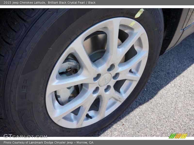 Brilliant Black Crystal Pearl / Black 2015 Jeep Cherokee Latitude