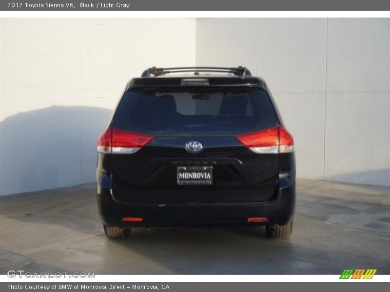 Black / Light Gray 2012 Toyota Sienna V6