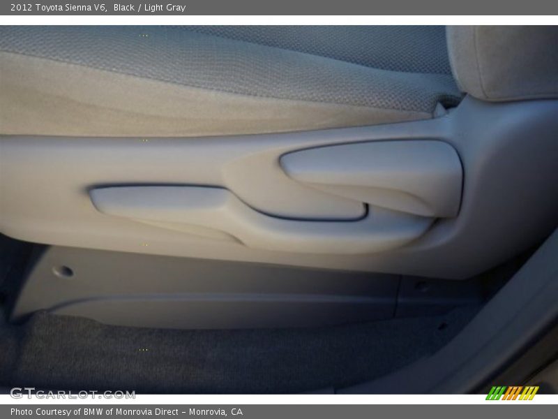 Black / Light Gray 2012 Toyota Sienna V6
