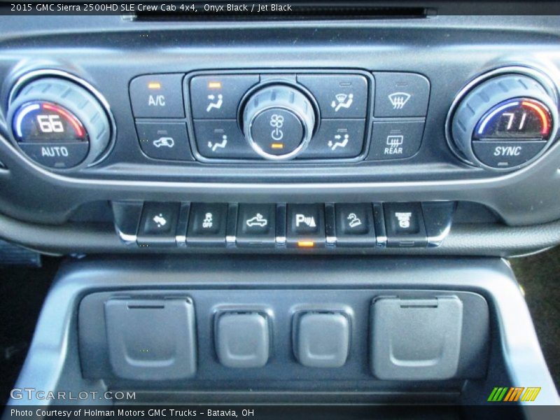Onyx Black / Jet Black 2015 GMC Sierra 2500HD SLE Crew Cab 4x4