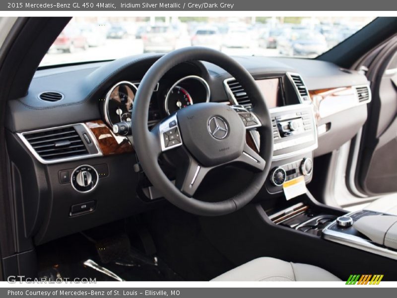 Iridium Silver Metallic / Grey/Dark Grey 2015 Mercedes-Benz GL 450 4Matic
