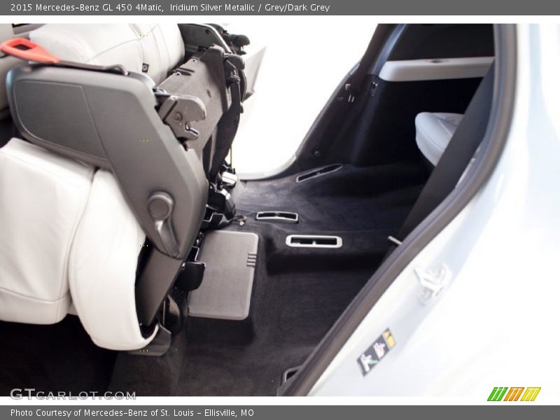 Iridium Silver Metallic / Grey/Dark Grey 2015 Mercedes-Benz GL 450 4Matic