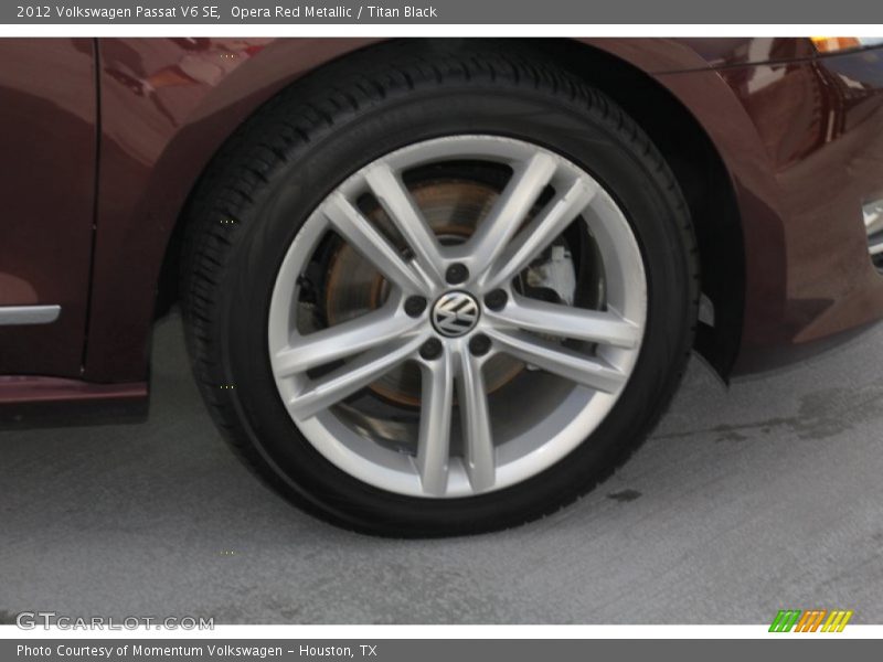 Opera Red Metallic / Titan Black 2012 Volkswagen Passat V6 SE