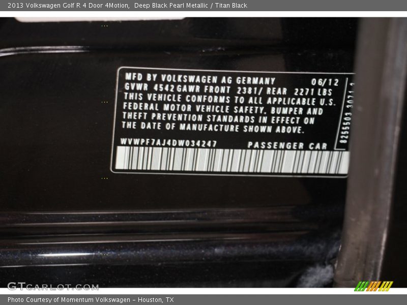 Deep Black Pearl Metallic / Titan Black 2013 Volkswagen Golf R 4 Door 4Motion