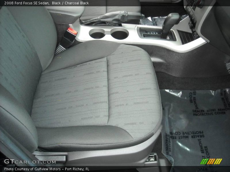 Black / Charcoal Black 2008 Ford Focus SE Sedan