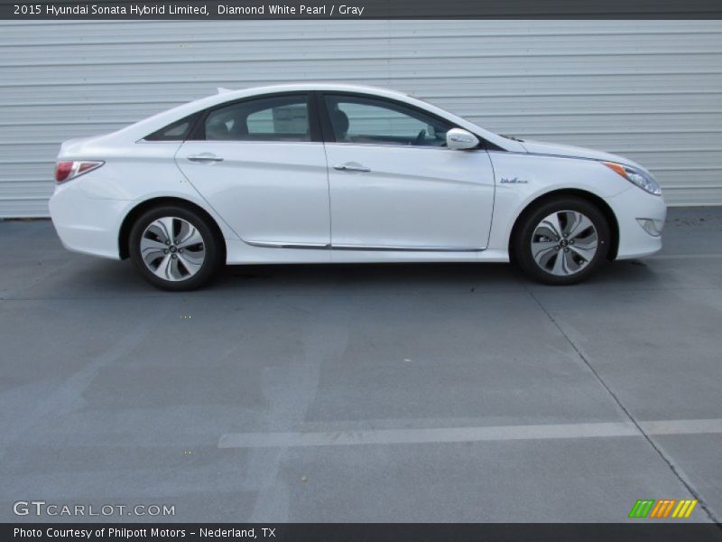 Diamond White Pearl / Gray 2015 Hyundai Sonata Hybrid Limited