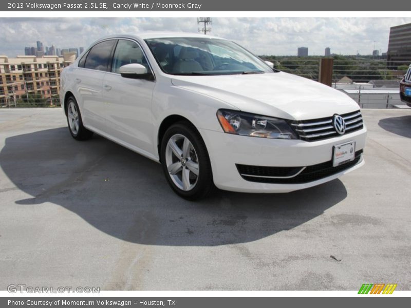 Candy White / Moonrock Gray 2013 Volkswagen Passat 2.5L SE