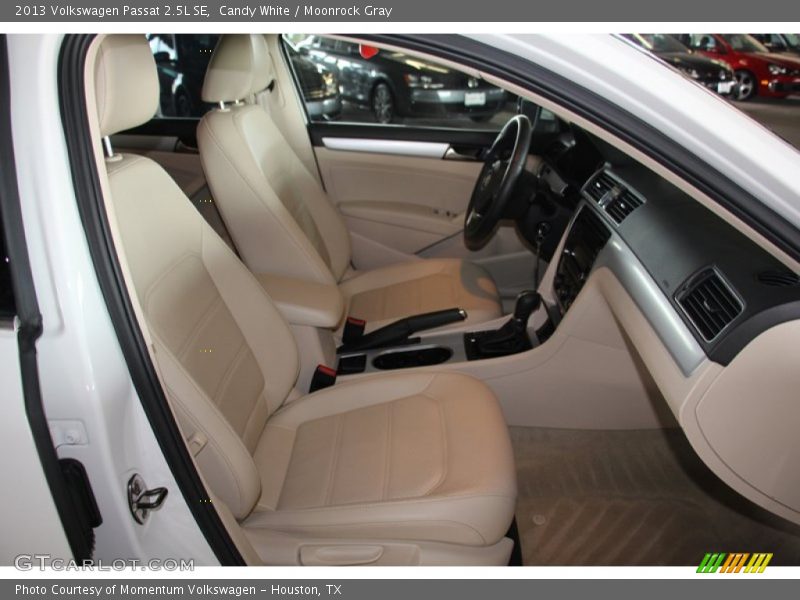 Candy White / Moonrock Gray 2013 Volkswagen Passat 2.5L SE