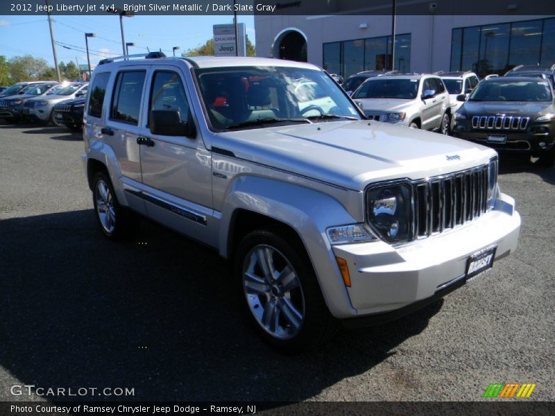 Bright Silver Metallic / Dark Slate Gray 2012 Jeep Liberty Jet 4x4