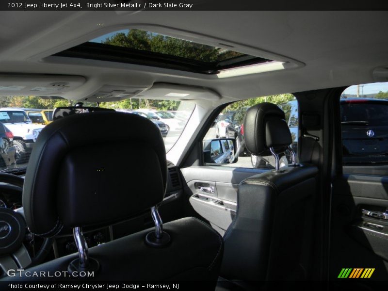 Bright Silver Metallic / Dark Slate Gray 2012 Jeep Liberty Jet 4x4