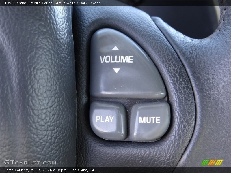 Controls of 1999 Firebird Coupe