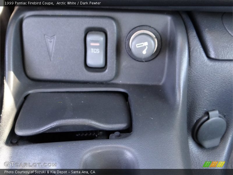 Arctic White / Dark Pewter 1999 Pontiac Firebird Coupe