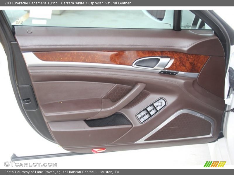 Door Panel of 2011 Panamera Turbo