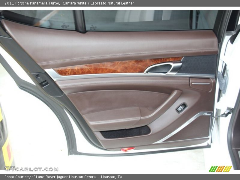 Door Panel of 2011 Panamera Turbo