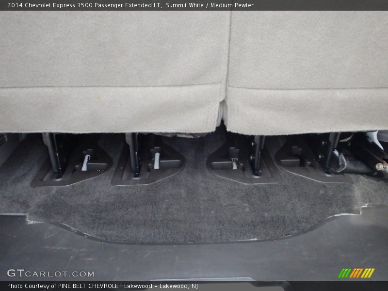 Summit White / Medium Pewter 2014 Chevrolet Express 3500 Passenger Extended LT