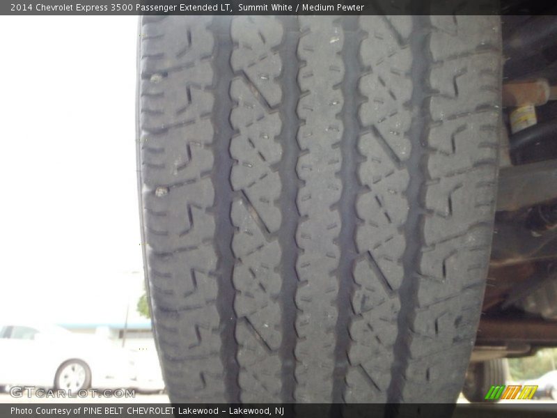 Summit White / Medium Pewter 2014 Chevrolet Express 3500 Passenger Extended LT