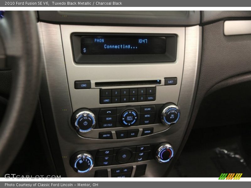 Tuxedo Black Metallic / Charcoal Black 2010 Ford Fusion SE V6