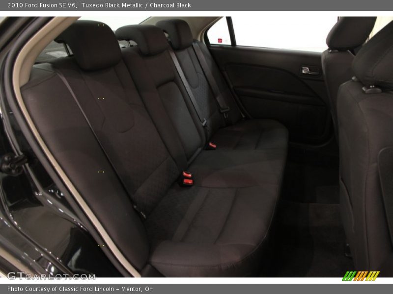 Tuxedo Black Metallic / Charcoal Black 2010 Ford Fusion SE V6