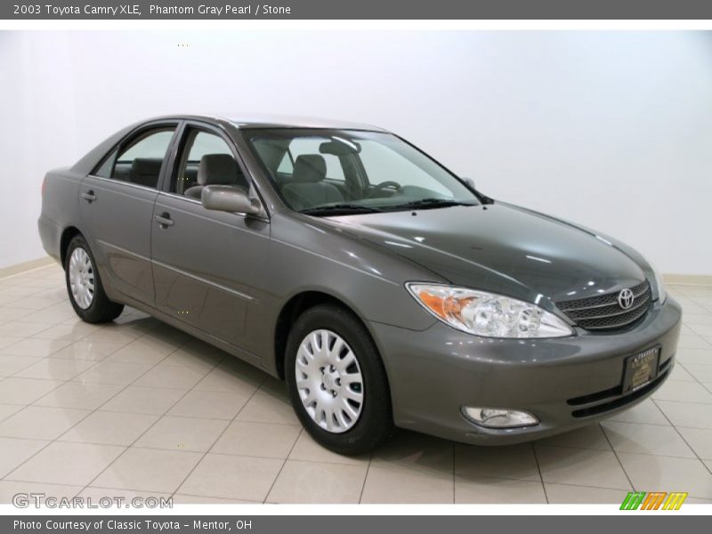 Phantom Gray Pearl / Stone 2003 Toyota Camry XLE