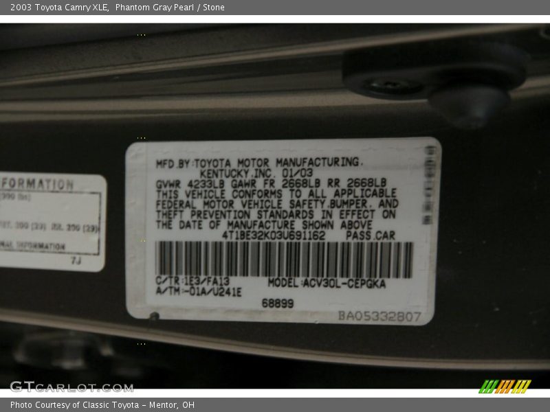 Phantom Gray Pearl / Stone 2003 Toyota Camry XLE